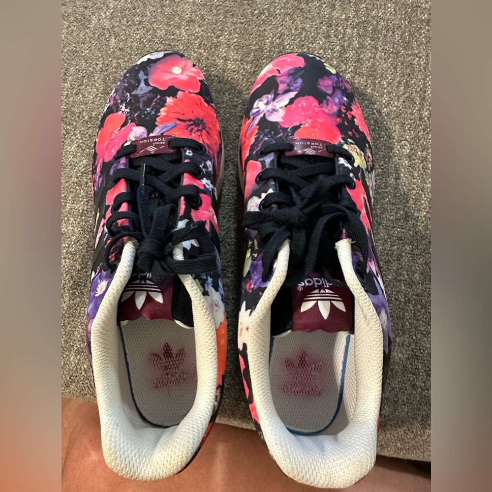 Adidas floral print sneakers